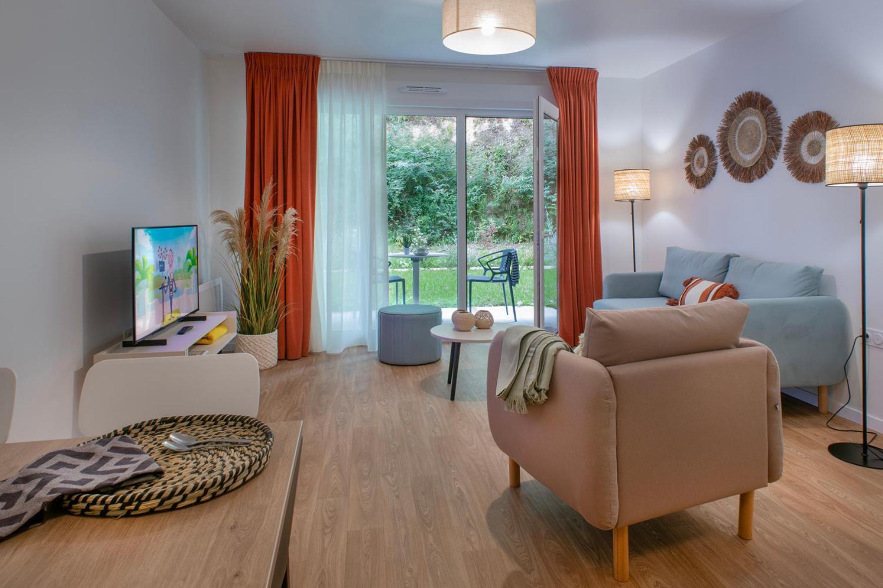 דינאן Residence Services Seniors - Domitys Les Jardins D'Ahna מראה חיצוני תמונה